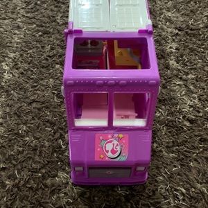 EUC Barbie food truck